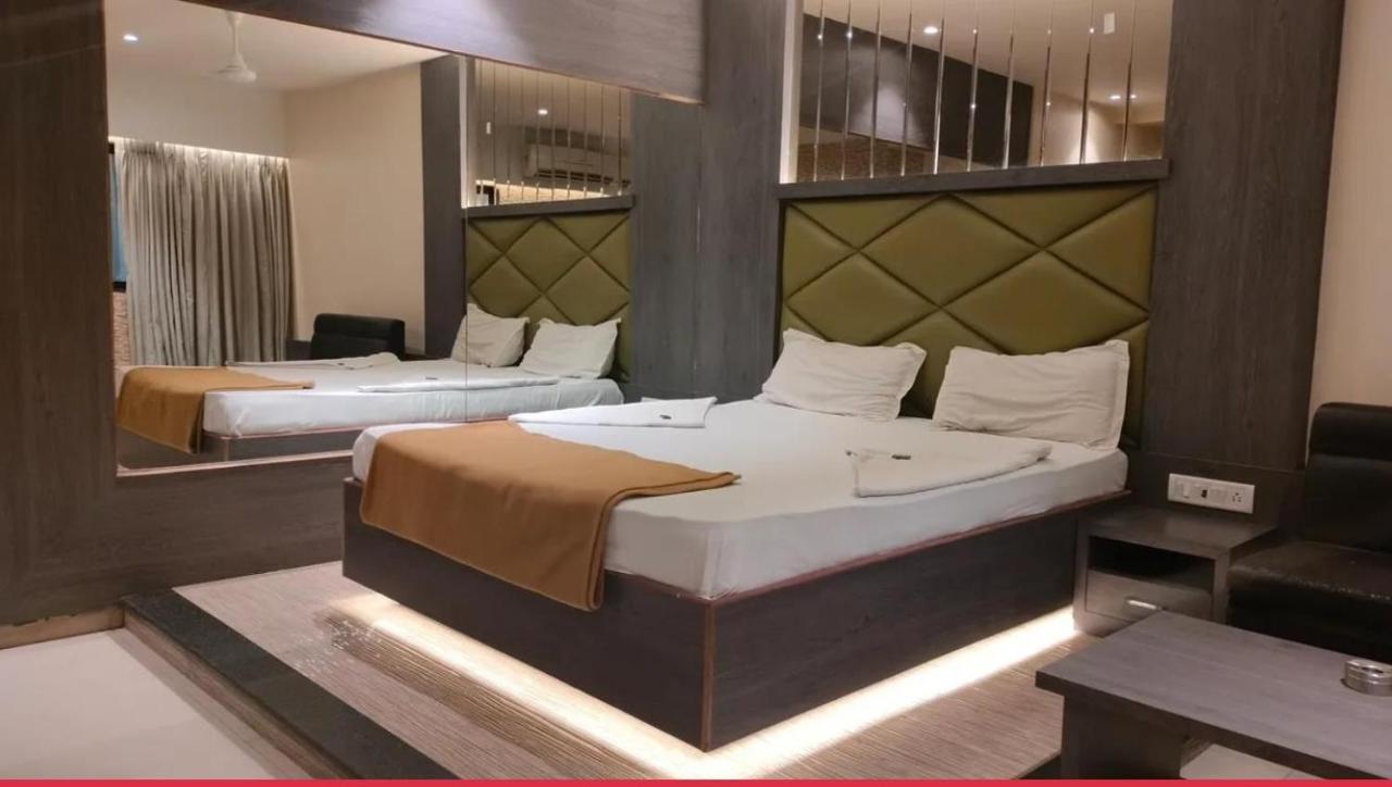 Отель Sahara Lodging & Boarding Mira-Bhayandar Экстерьер фото